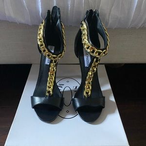 Brand New Steve Madden Magnetik Heels